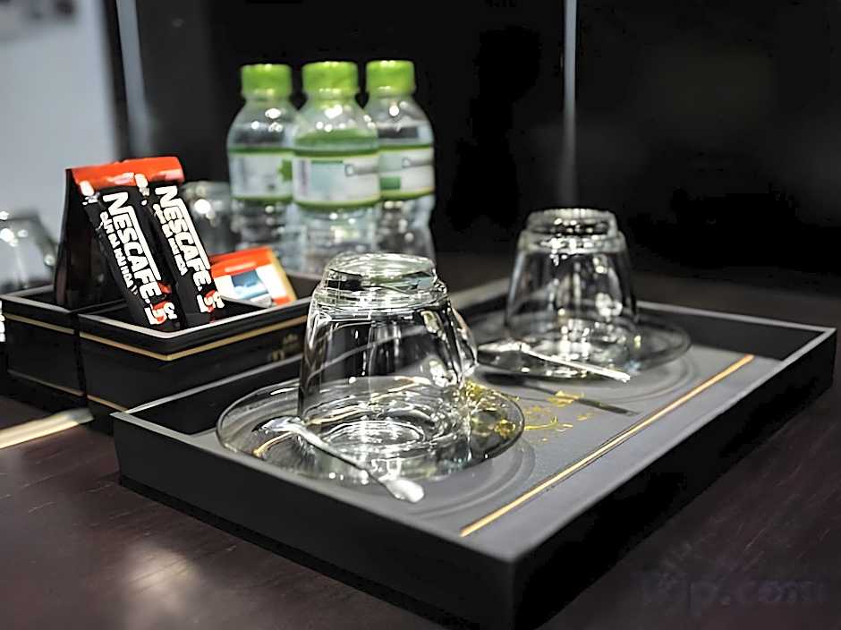 Royal Quang Binh Hotel