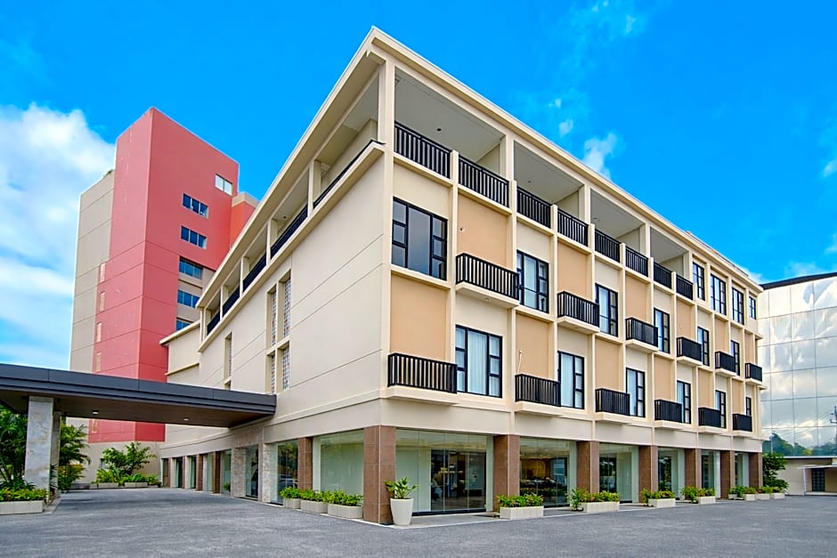 GOLDEN TULIP ESSENTIAL BELITUNG