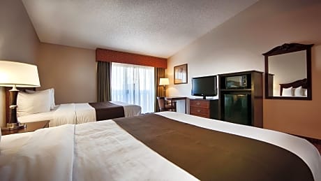 2 queen Beds Non Smoking