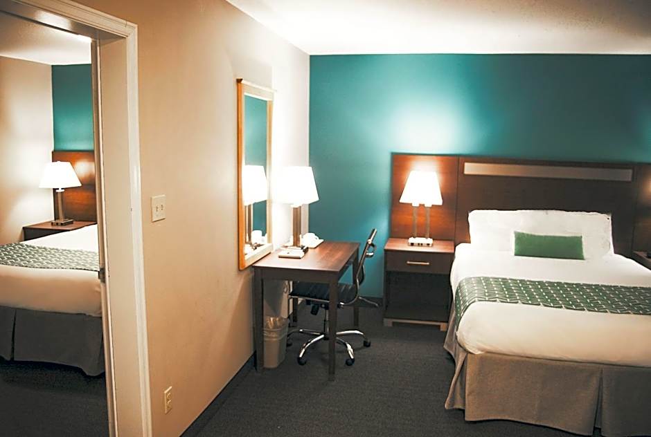 Ramada by Wyndham Quesnel