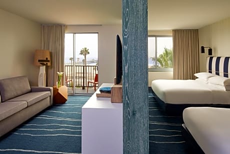 Studio Suite with Two Queen Beds - Oceanfront