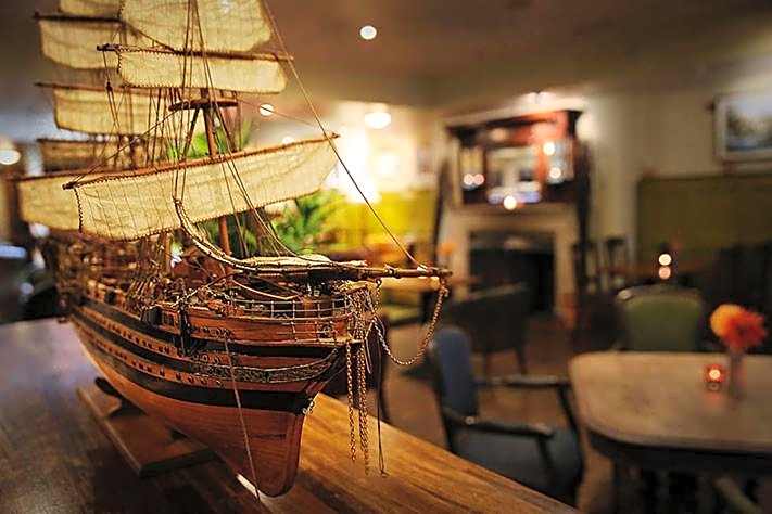 Reddans of Bettystown Luxury Bed & Breakfast, Restaurant and Bar