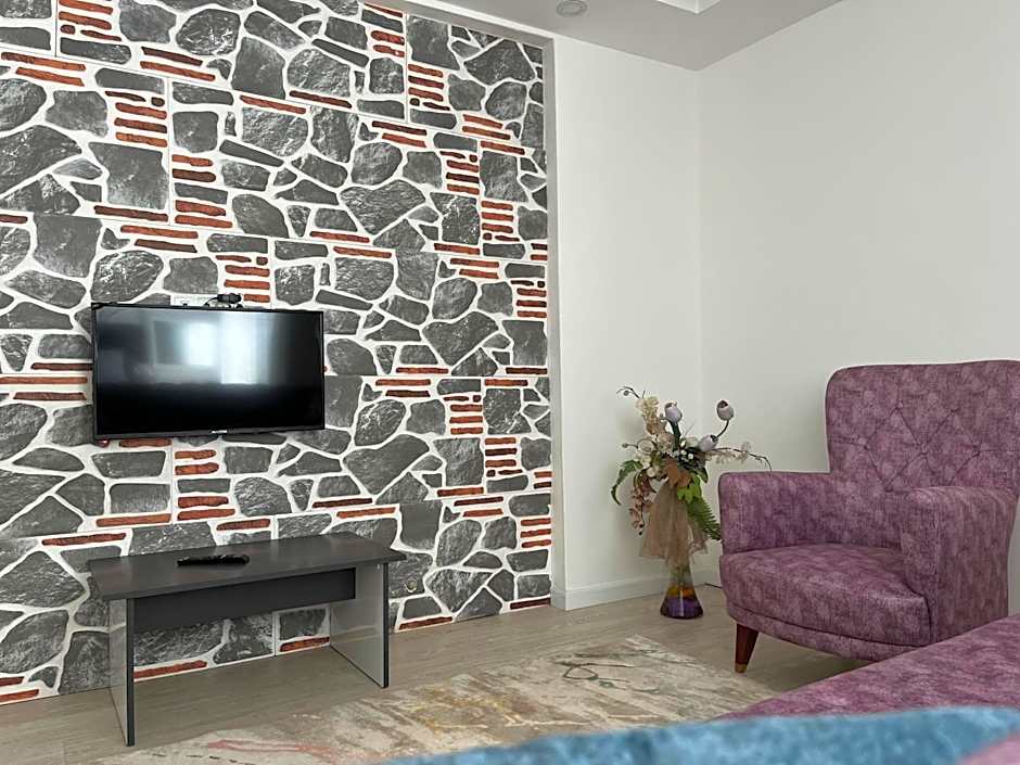 Gardenya Lara Suit Hotel