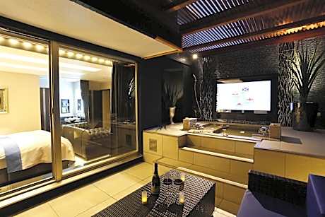 Hotel Moana Shinjuku (Adult Only)