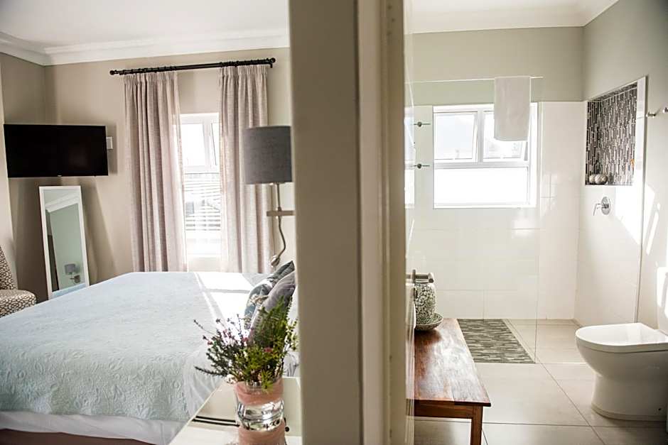 The Whale on Main B&B