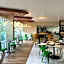 Courtyard by Marriott Toluca Airport