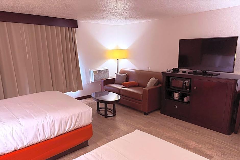 Motel 6-Albert Lea, MN