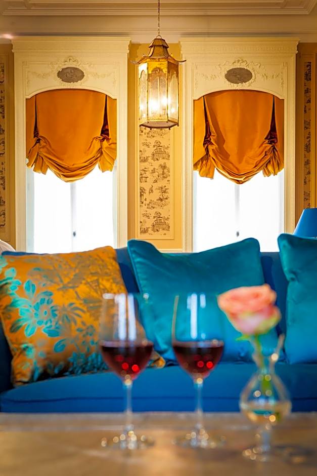 Cabosse, Boutique Palace & Spa