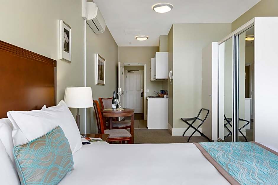 Launceston Central Apartment Hotel
