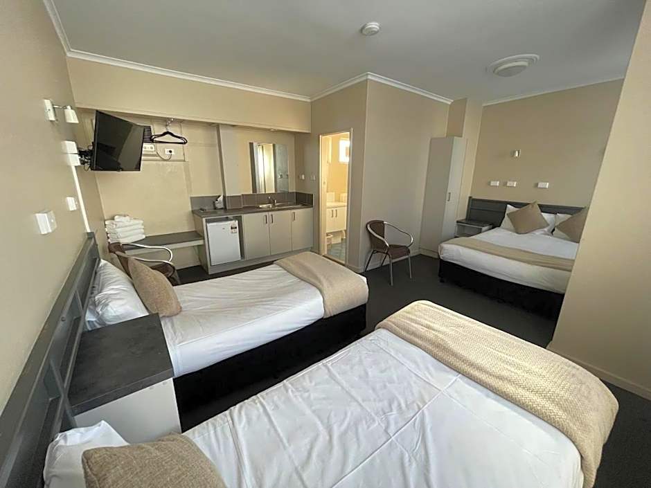 Astor Hotel Motel