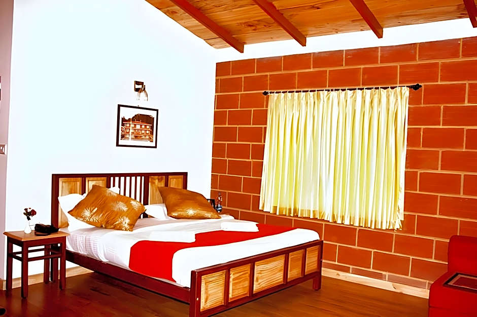 Altius Nest Hotel
