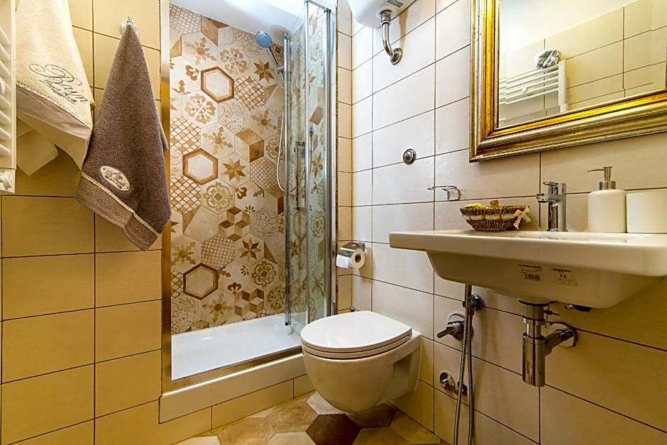 B&B Arco Di Gallieno