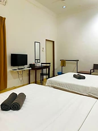 Deluxe Family Suite