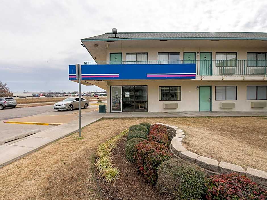 Regency Inn Tulsa