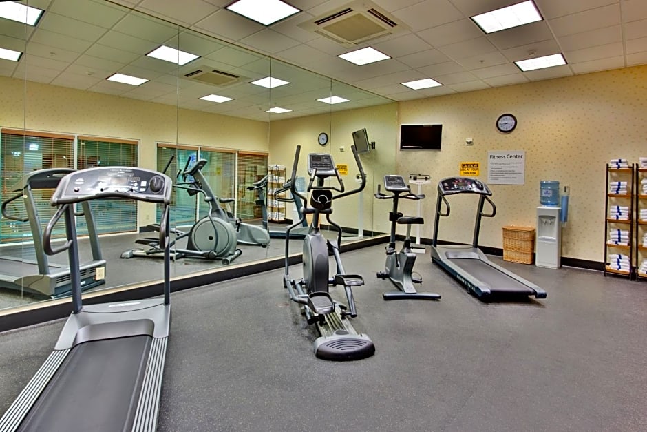 Holiday Inn Hotel & Suites Bakersfield By IHG