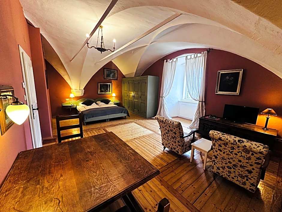 Schloss Moosburg Gästehaus