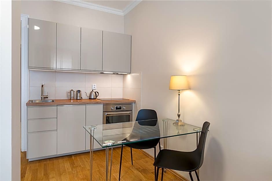 Hunger Wall Residence