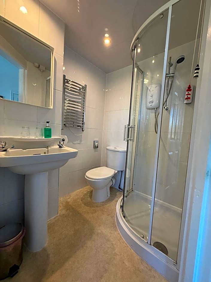 Holly Trees Guest Accommodation