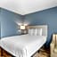 Extended Stay America Select Suites - Tampa - Northeast