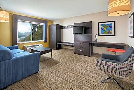One-Bedroom Suite
