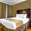 Econo Lodge Inn & Suites Triadelphia - Wheeling