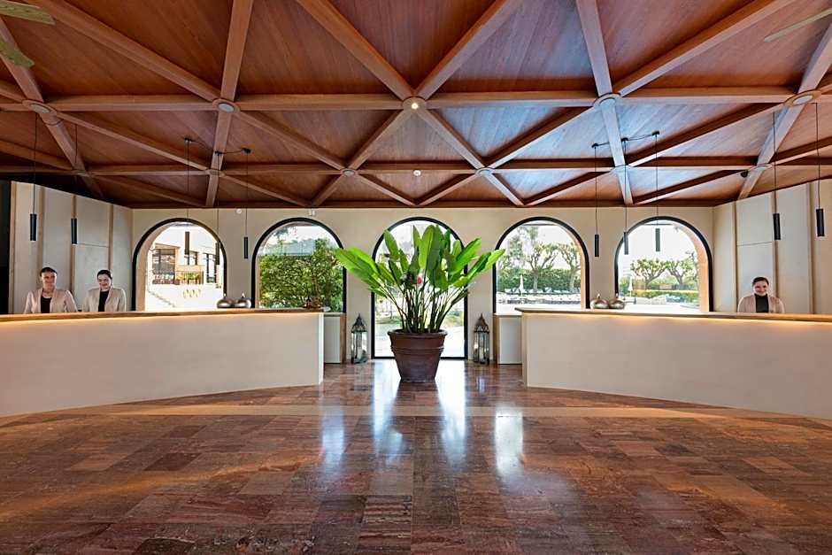 Luna Club Hotel Yoga & Spa 4Sup