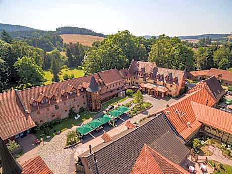 Schlosshotel Weyberhöfe