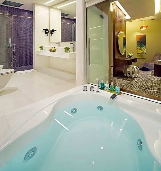 Four Points by Sheraton Doha