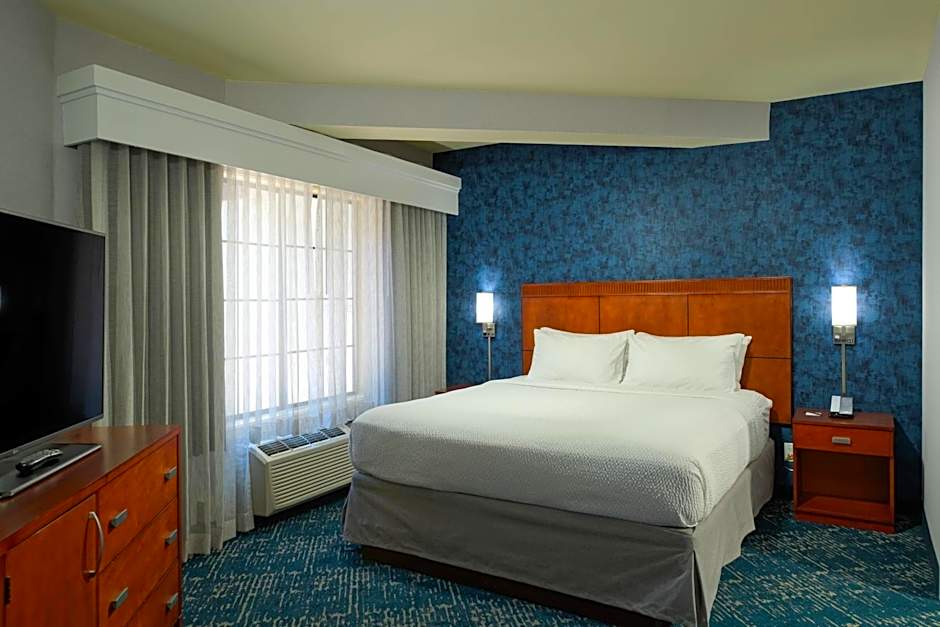 Courtyard by Marriott San Diego Old Town