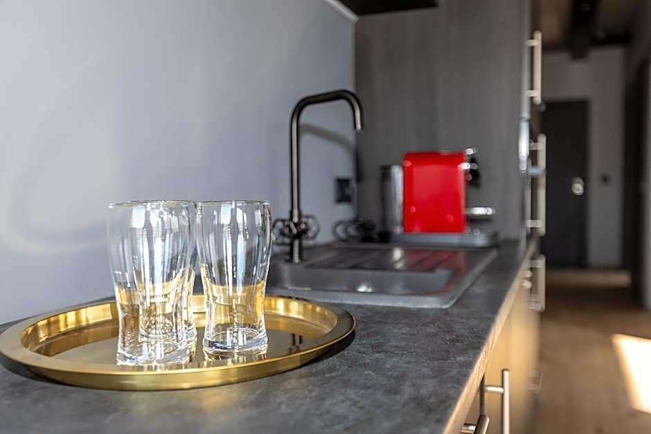 Akureyri Lux Apartments with hot tub access