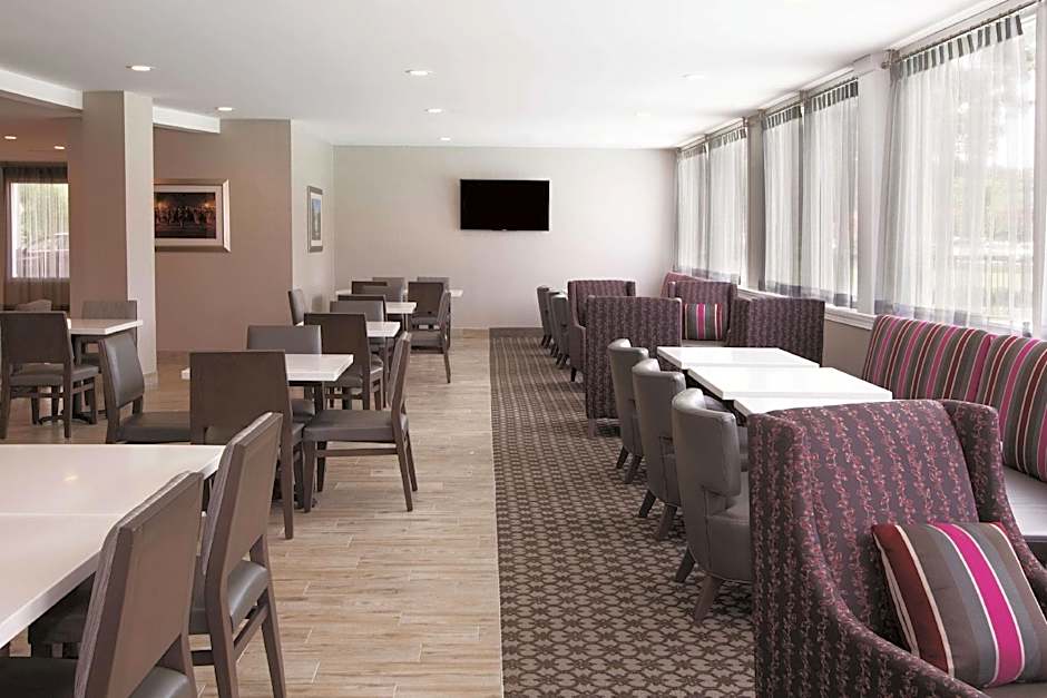 La Quinta Inn & Suites by Wyndham Williamsburg Historic Area