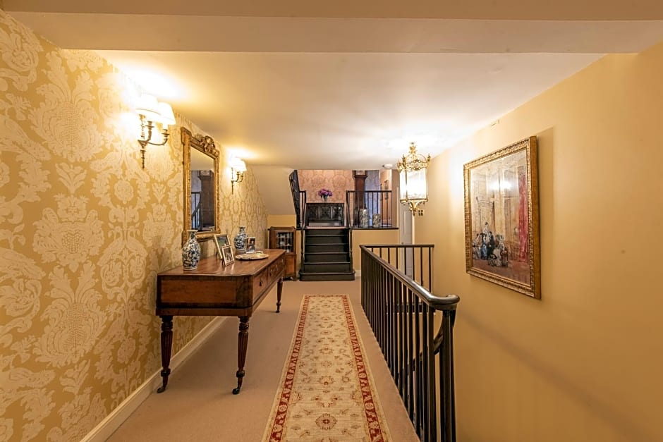 Florence Nightingale Suites At Lea Hurst