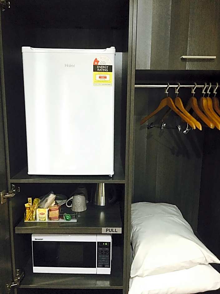 Gin Gin Village Motor Inn Motel QLD