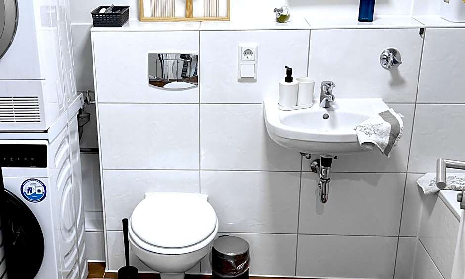 VAZ Apartments Birkenweiher, WLAN,TV, Küche, 2 x Balkone, nahe Zentrum