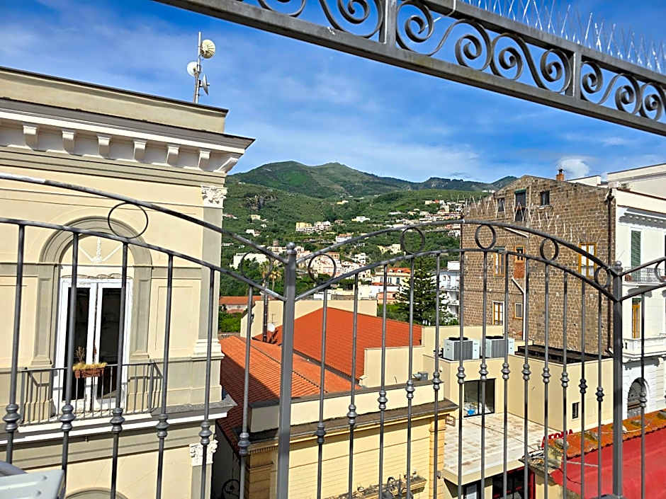 Starview Apartment - Comfy Apt by the center