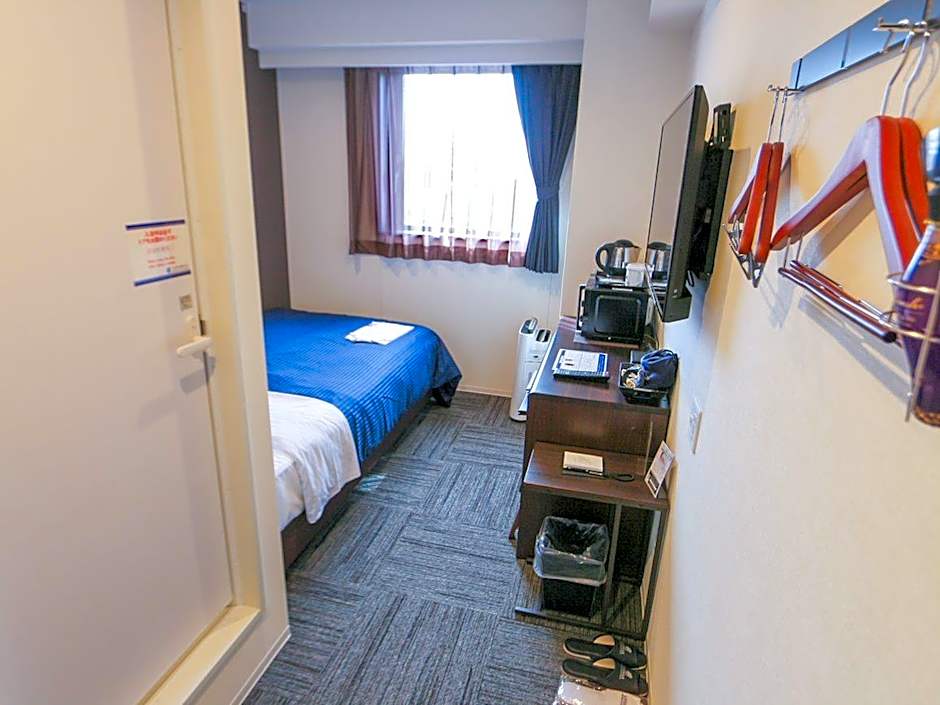HOTEL LiVEMAX Chiba-Ekimae