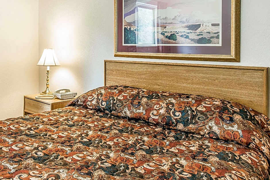 Rodeway Inn Rifle