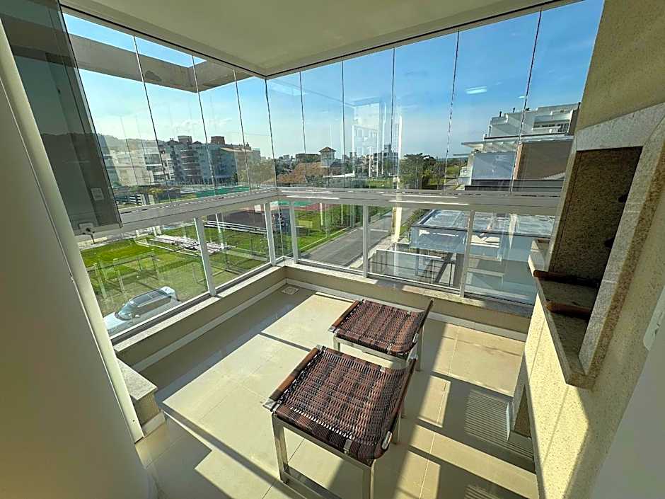 cód 175 - Apartamento com 2 suítes!