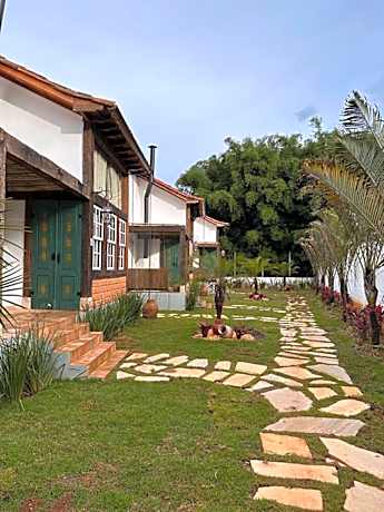 Chafariz Por Um Triz Pousada de Charme