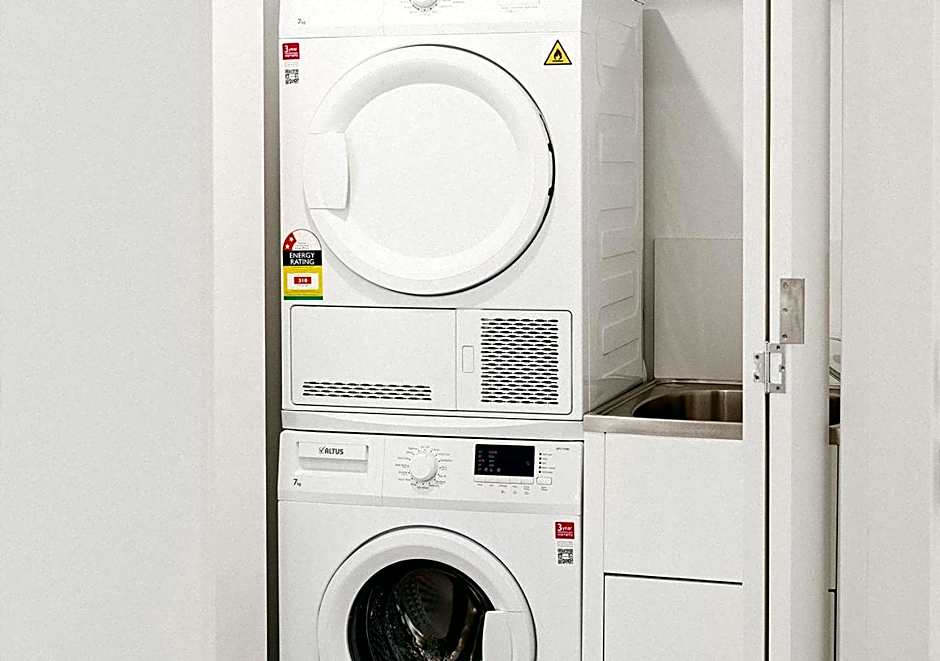 Rambla at Perry House