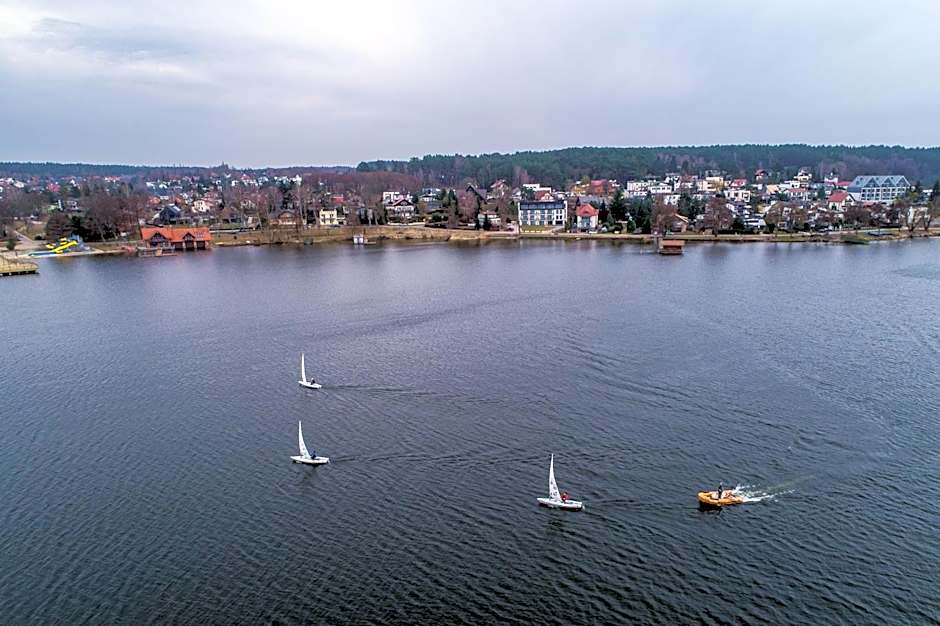 OTTON-Charzykowy Bed&Restaurant