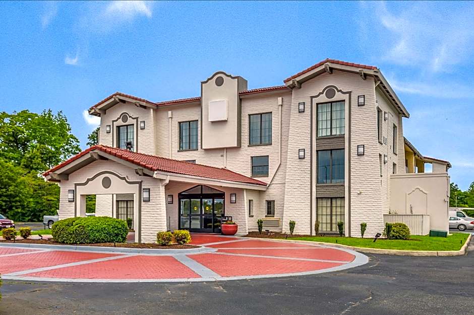 Quality Inn Hampton - Newport News