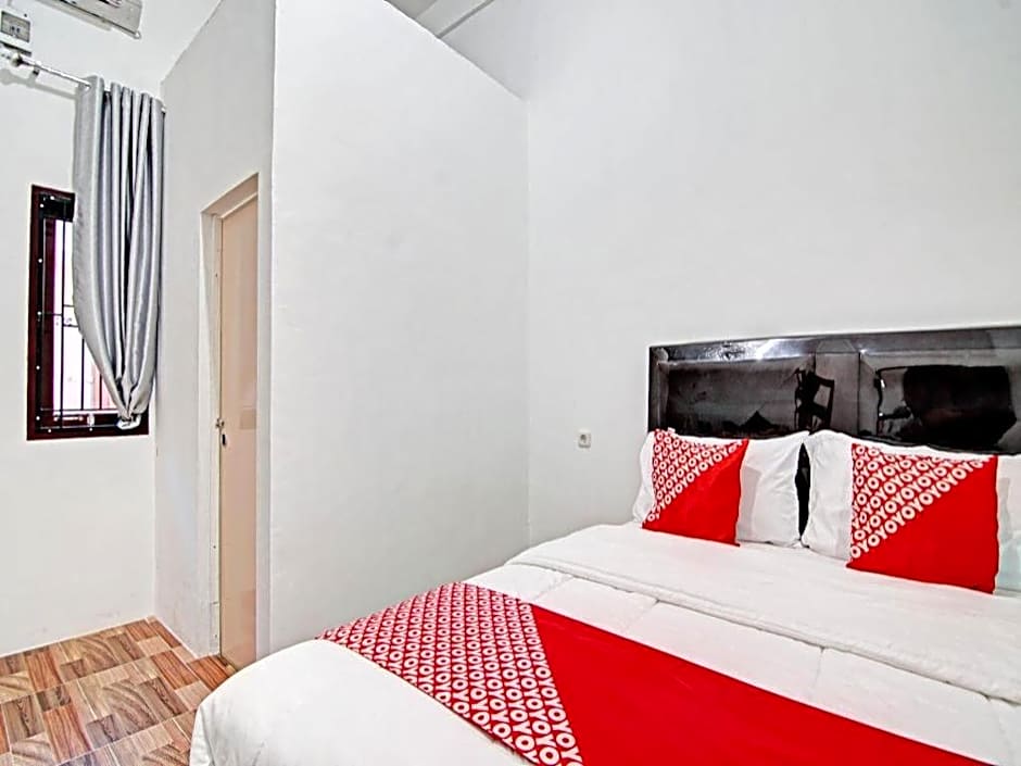 OYO 92946 Dekna Homestay Syariah