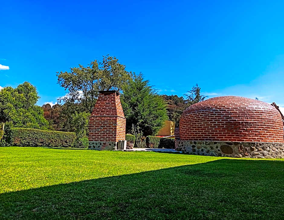 Finca Marix, Villa del Carbón