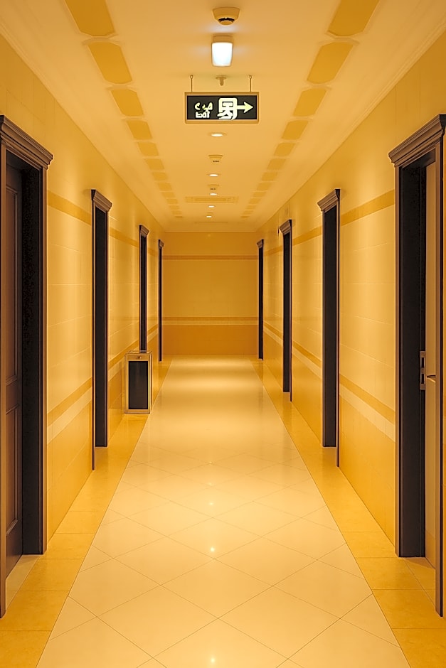 Dream Palace Hotel