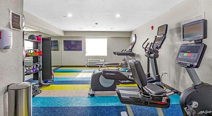 MainStay Suites