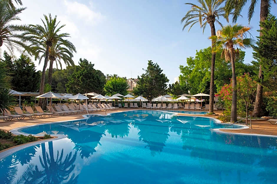 Valentin Reina Paguera - Adults Only