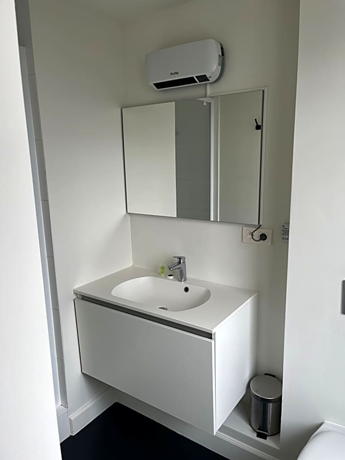 Elberg Hotel & Apartments