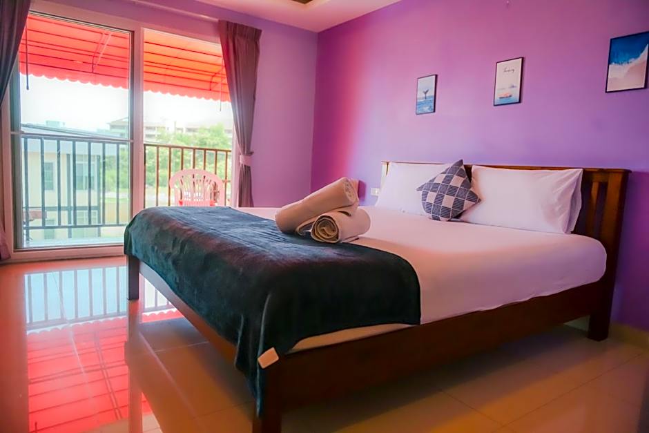 Patumnak Beach Guesthouse