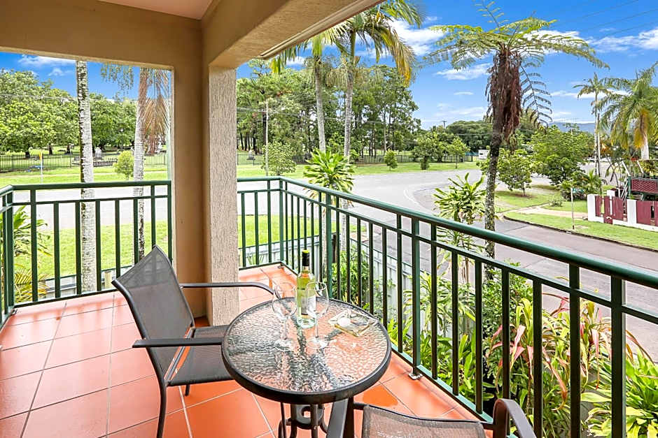 Koala Court Holiday Apartments